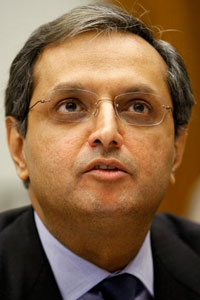 Citigroup CEO Vikram Pandit testifies before a House committee in Washington in February 2009 (Chip Somodevilla/Getty)